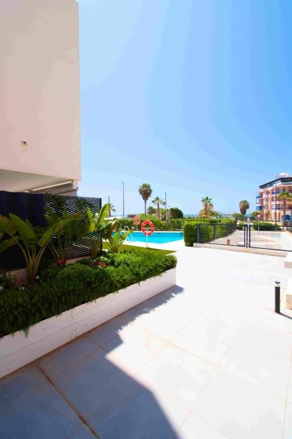 Apartamento Sealine Torrox Costa By The Beach Málaga Dış mekan fotoğraf